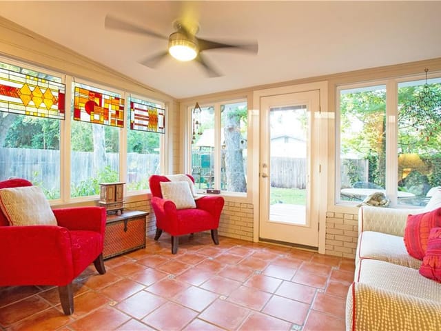 3102 Pinecrest Dr