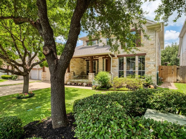 3104 Luminoso LN