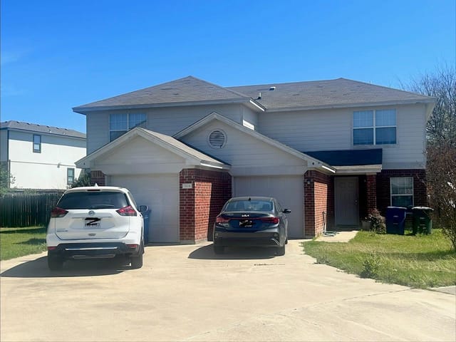 3104 Yaupon Rd