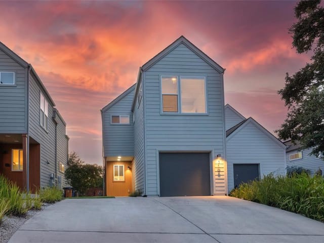 3106 Aldwyche Dr