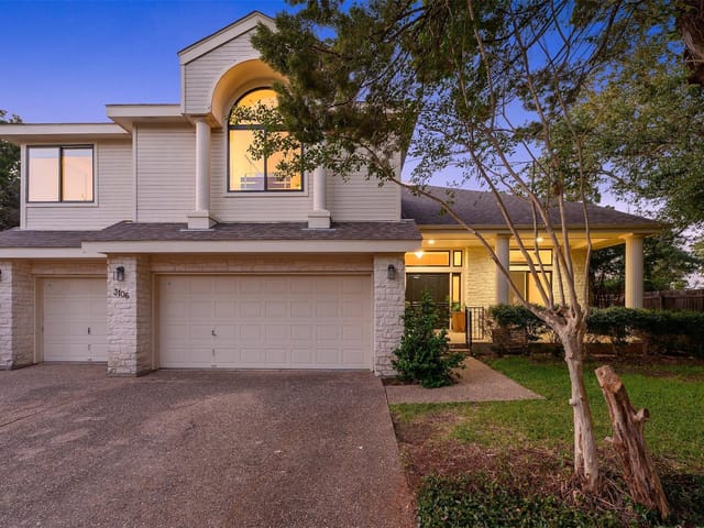 3106 Barton Point DR