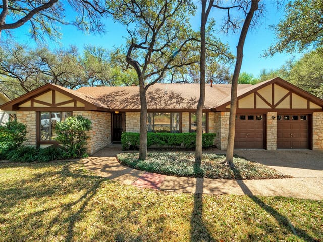 3109 Eanes Cir