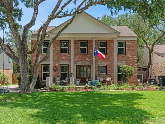 3109 Festus DR