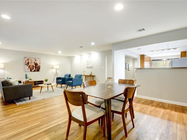 3109 Walnut Ave Unit #1