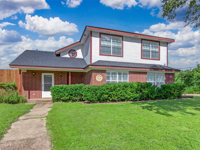 311 College Ave