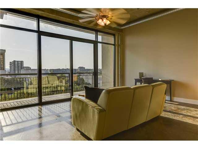 311 W 5th ST Unit #503