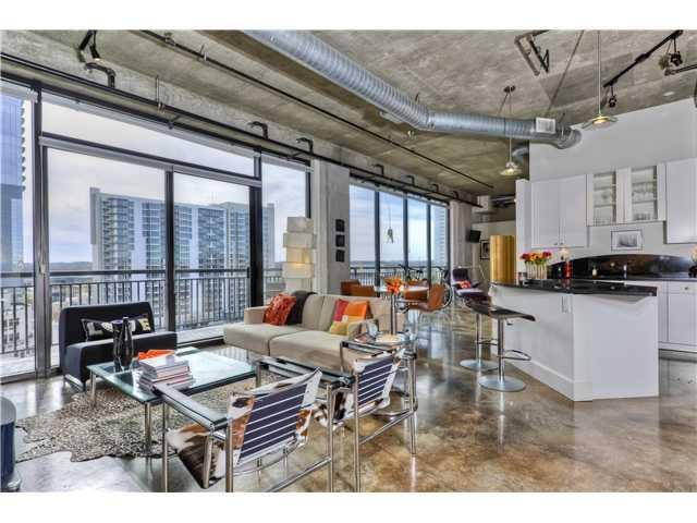 311 W 5th ST Unit #901