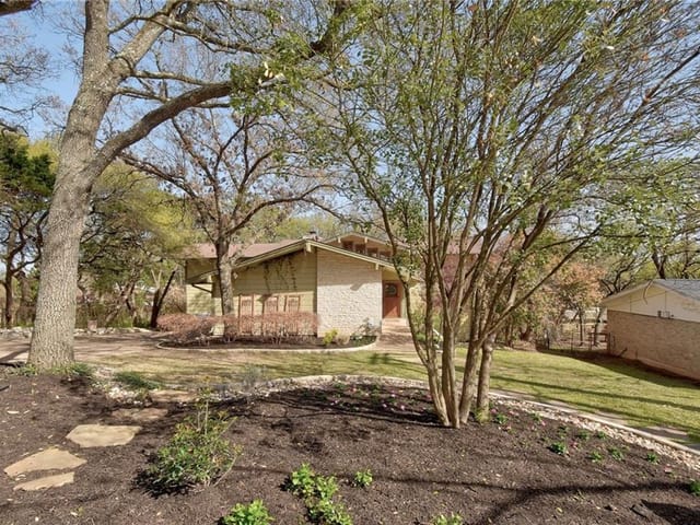 311 Westhaven Dr
