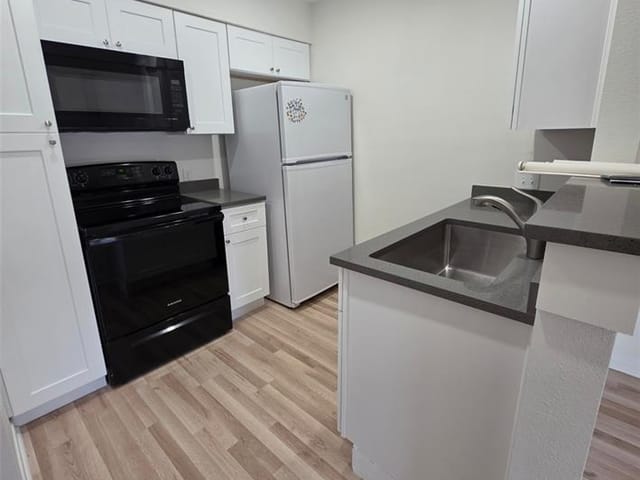 3111 Tom Green St Unit #207