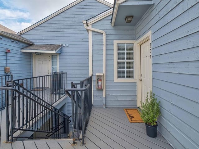 3111 Tom Green St Unit #307