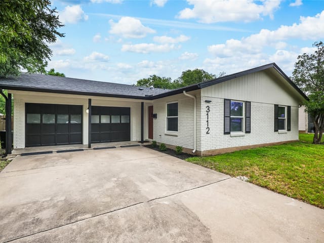 3112 Crosscreek DR