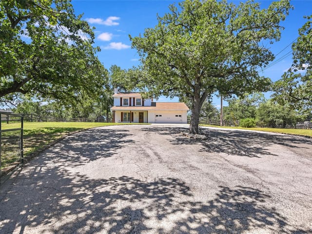 3112  Oak Ridge Dr