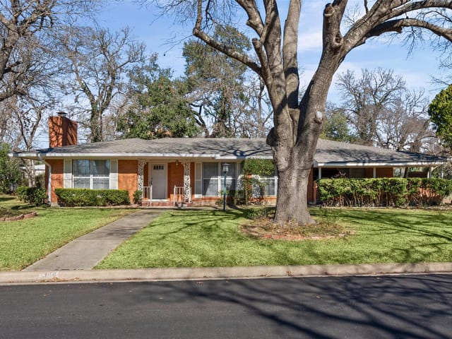 3114 Pecan Dr
