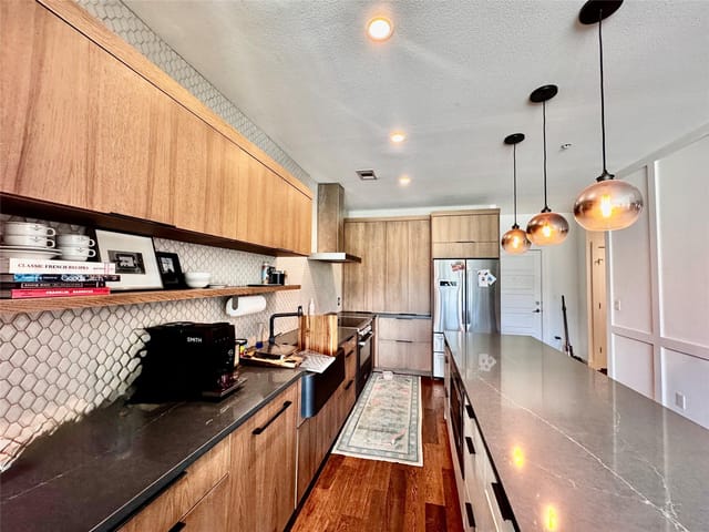 3114 S Congress Ave Unit #207
