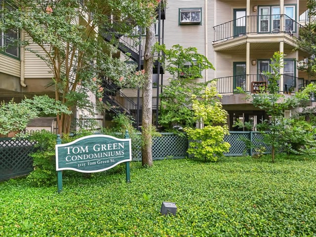 3115 Tom Green St Unit #202