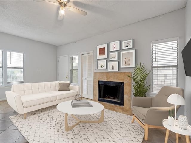 3115 Tom Green St Unit #304