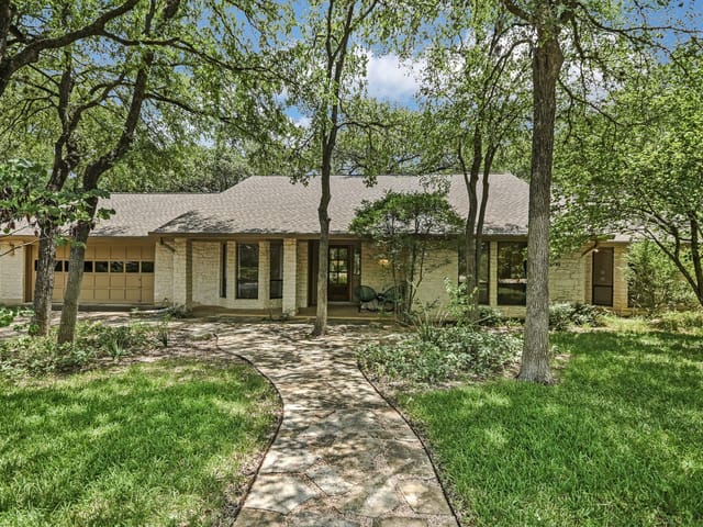 3119 Eanes Cir
