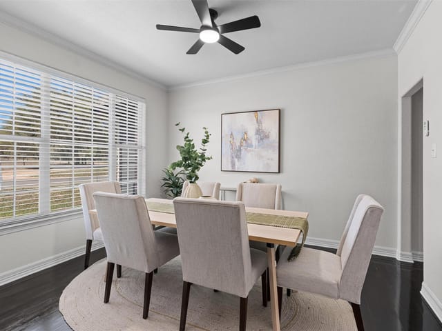 312 Country Club DR