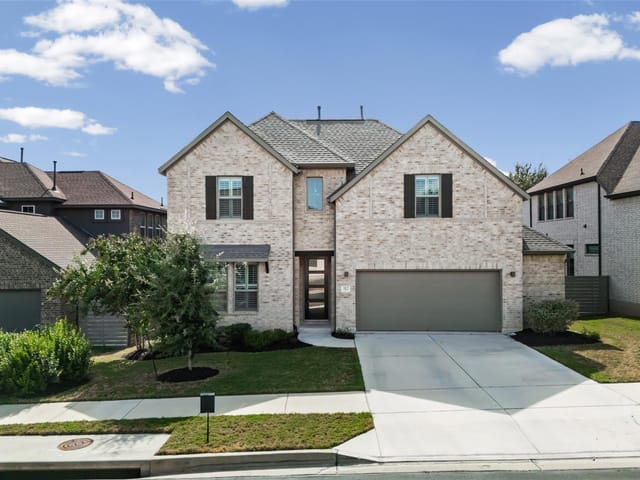 312 MADDOX DR