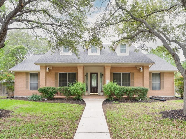 3122 Sunland Dr