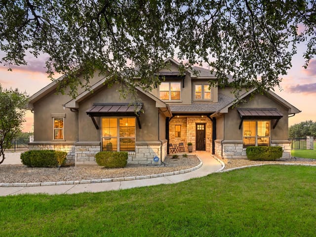 313 Escondido DR