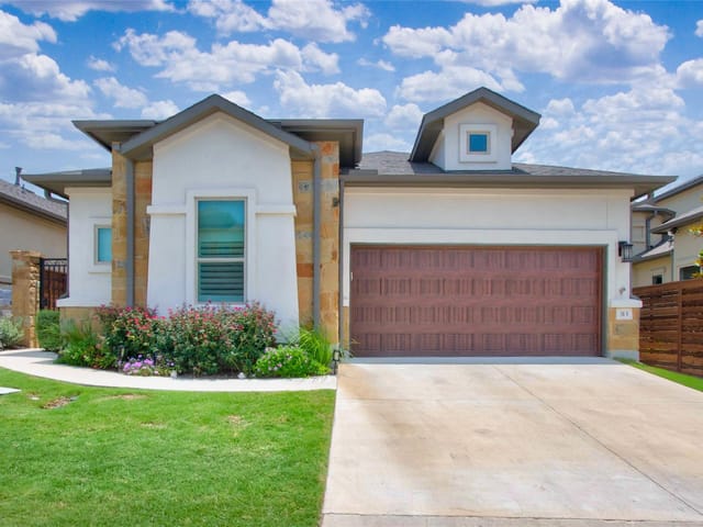 313 Skyflower DR Unit #G