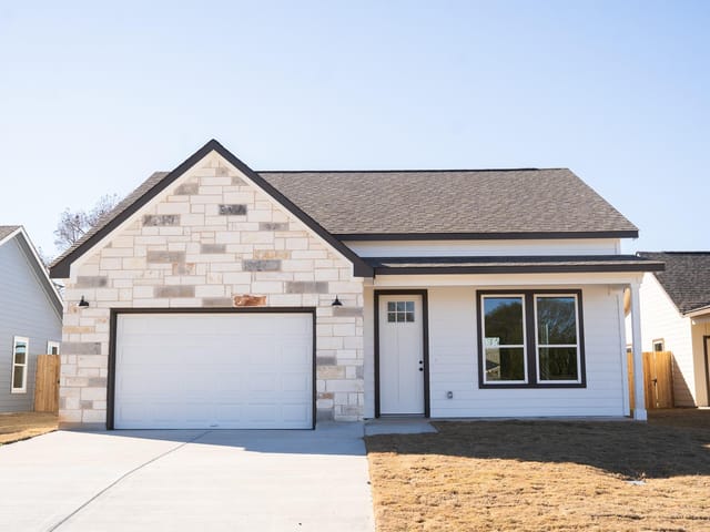 313 String Prairie Way