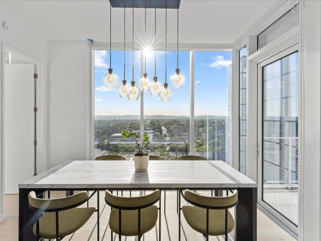 313 W 17th ST Unit #1204