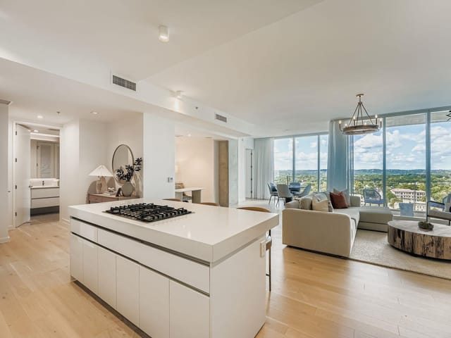 View 313 W 17th ST Unit #1404 in Linden Condos 313 W 17th ST Unit #1404 - front exterior - Luxury home in Linden Condos, Austin, TX