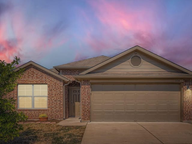 316 Unity DR