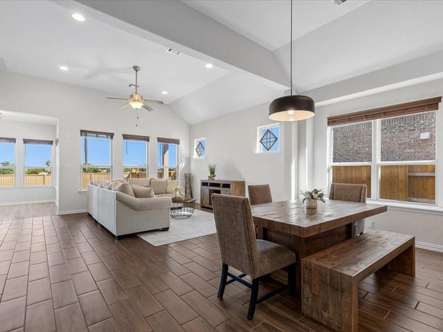 3164 Hidalgo LOOP