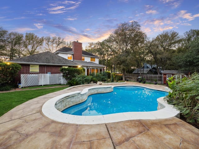 317 Colorado Dr