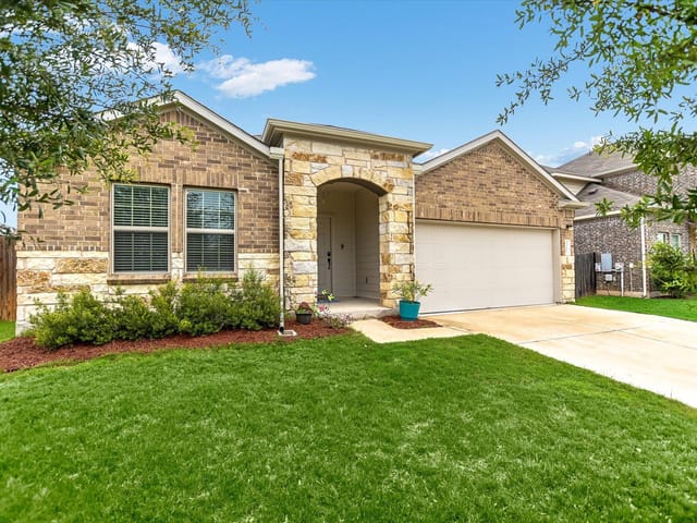 317 Colthorpe LN