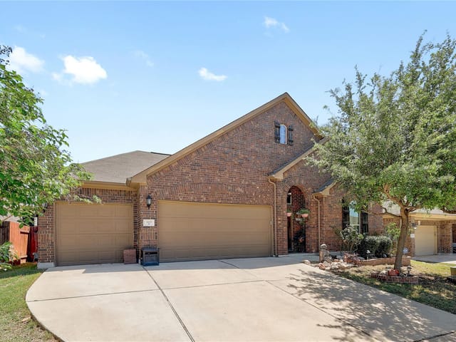 317 Orchard Hill Trl