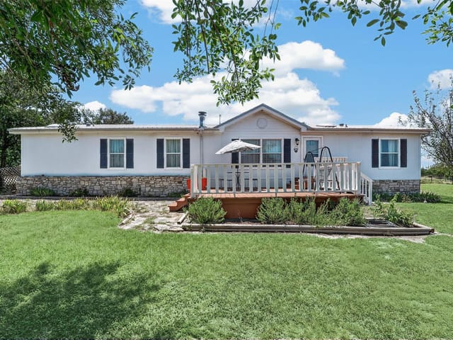 317 Rae LN