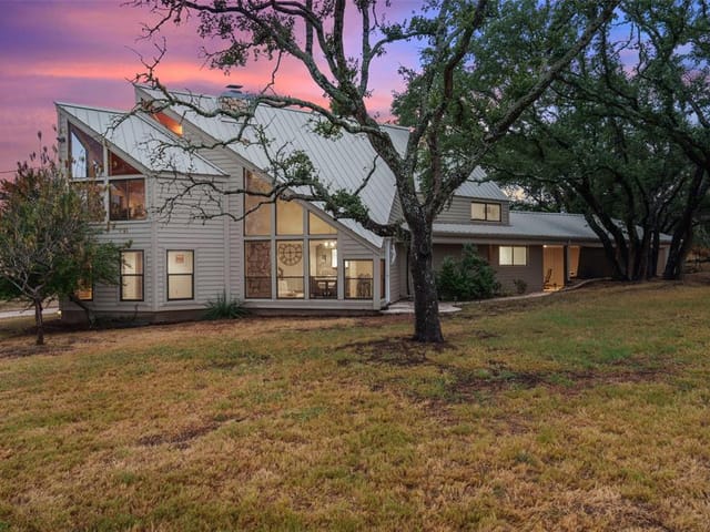 318 Coventry Rd