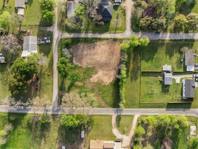 320 Douglas St Unit #2