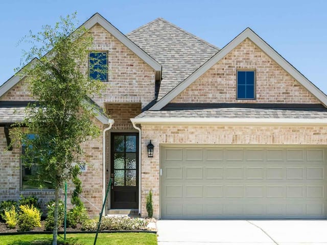 320 Gary Wayne DR
