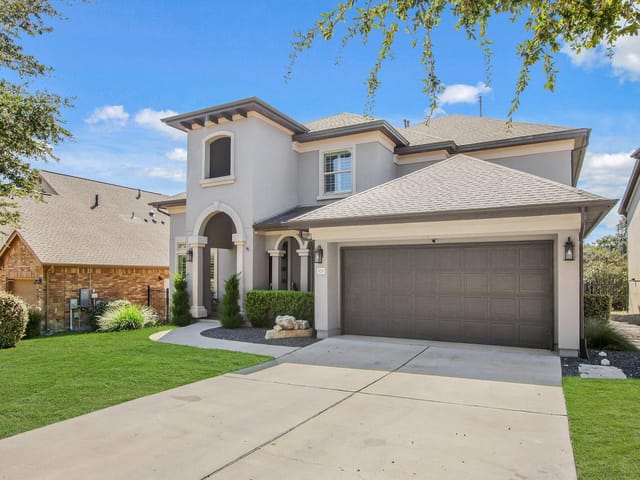 320 Mary Elise WAY