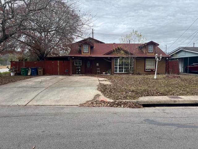 3200 Bengston ST