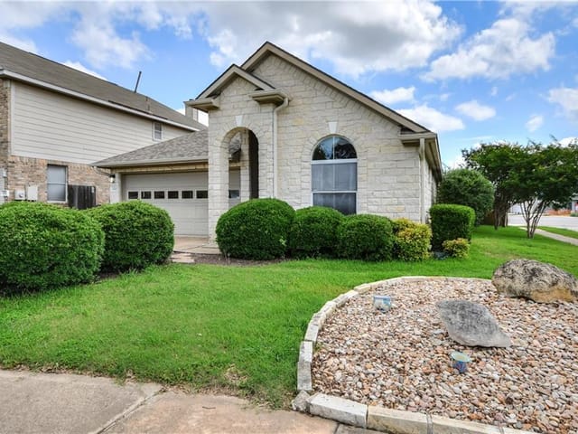 3200 Bratton Heights Dr