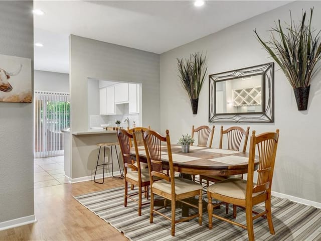 3200 Duval St Unit #207