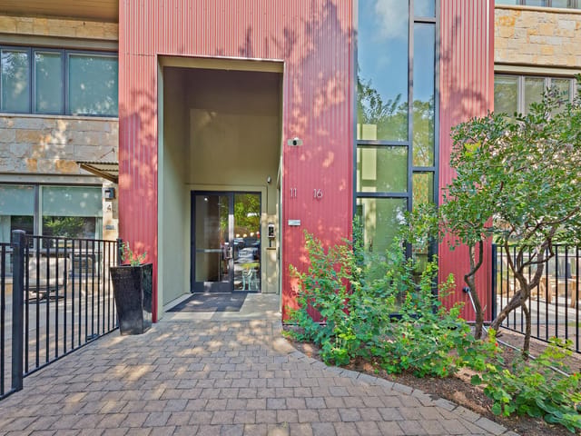 3200 Grandview ST Unit #11