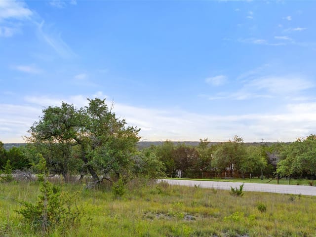 32000 Mirela Ann RD