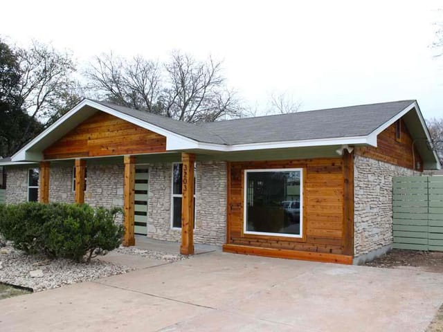 3203 Bruce Dr