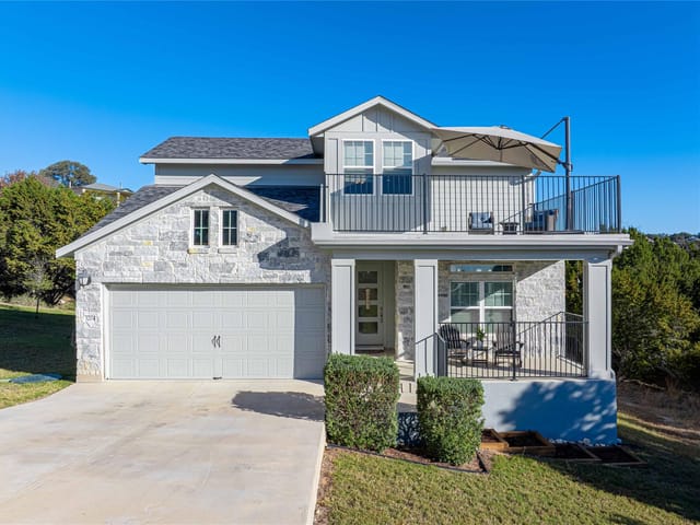 3204 Burnside Cir