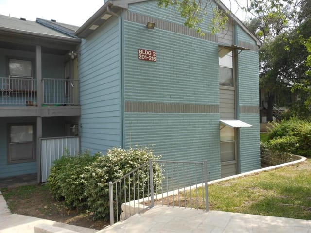 3204 Manchaca Rd Unit #215