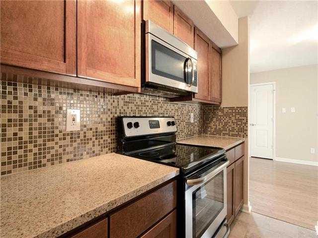 3204 Manchaca Unit #202