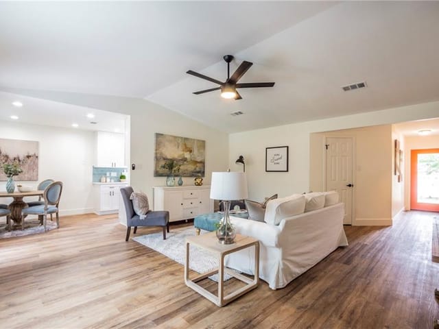 3205 Kittyhawk Cv