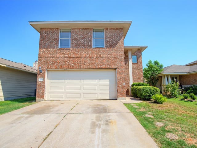 3207 Barksdale